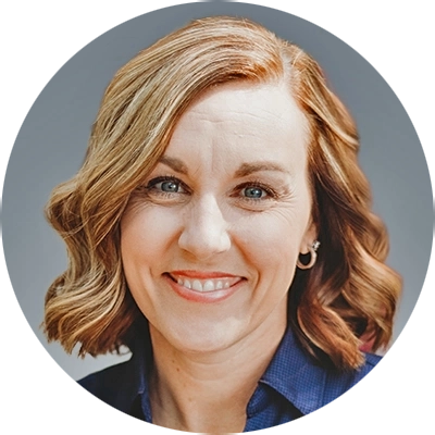 Headshot of Candace Jones.