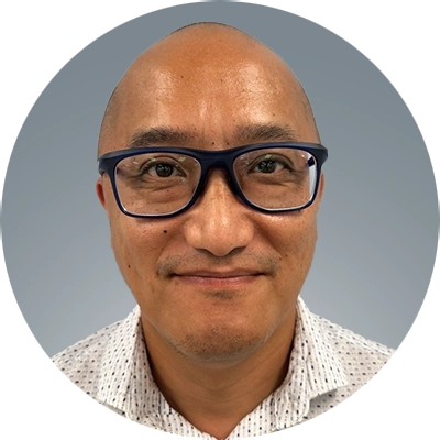 Headshot of Michael Lee.